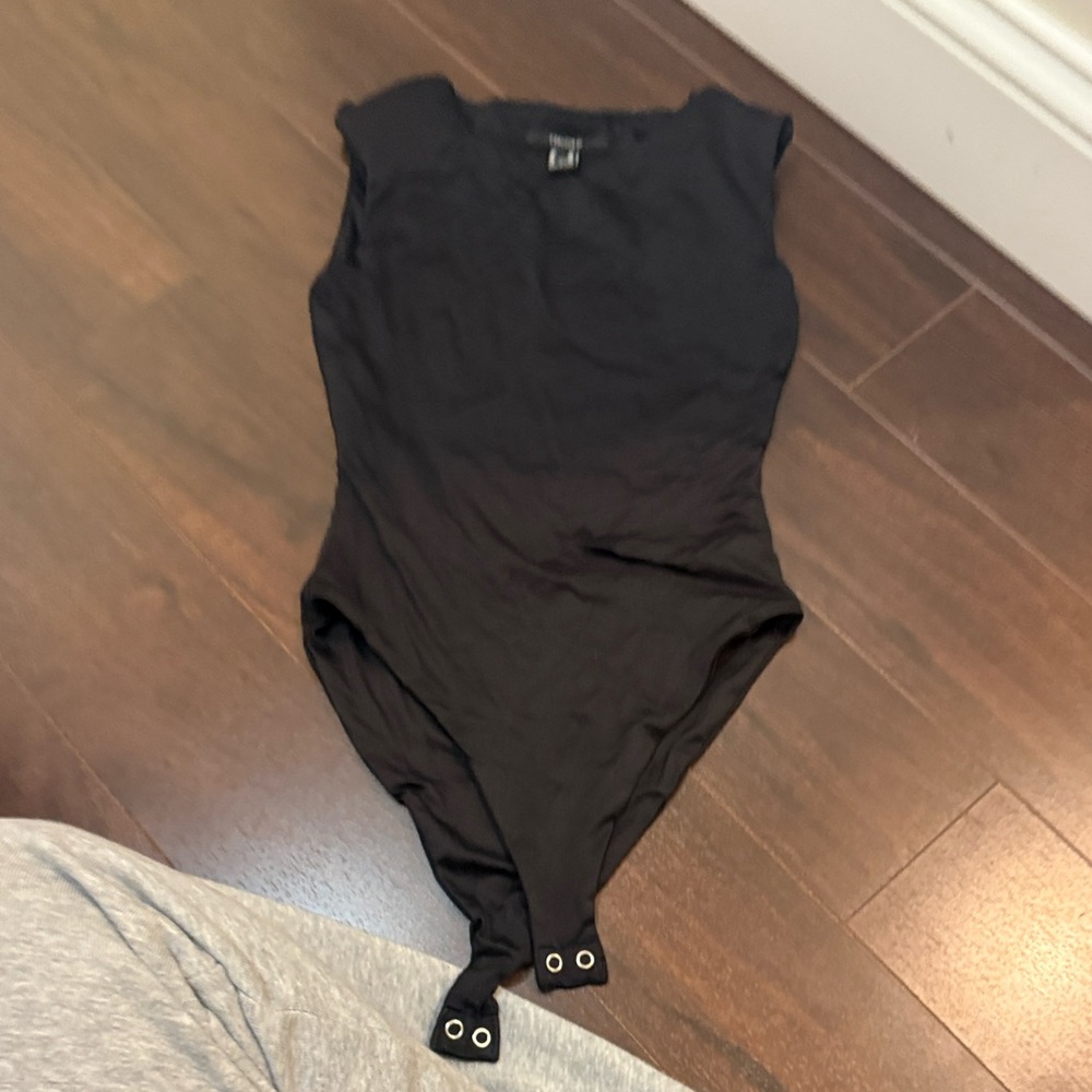 Forever 21 Black Sleeveless Snap-Closure Bodysuit